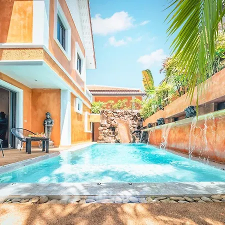 Hideland Luxury Pool Villa Pattaya Walking Street 5 Bedrooms